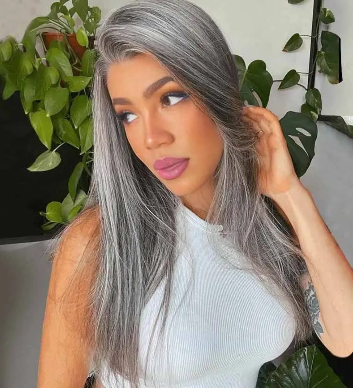 Silver Fox - Straight Hair-D.D. Daughters Lace Wig Beautique